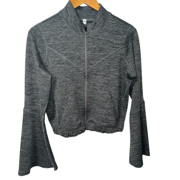 Free People Movement Off the Grid Bell Sleeve Full Zip Gray Jacket Size M - Picture 1 of 6